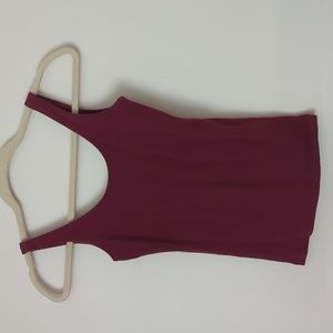 maroon tank